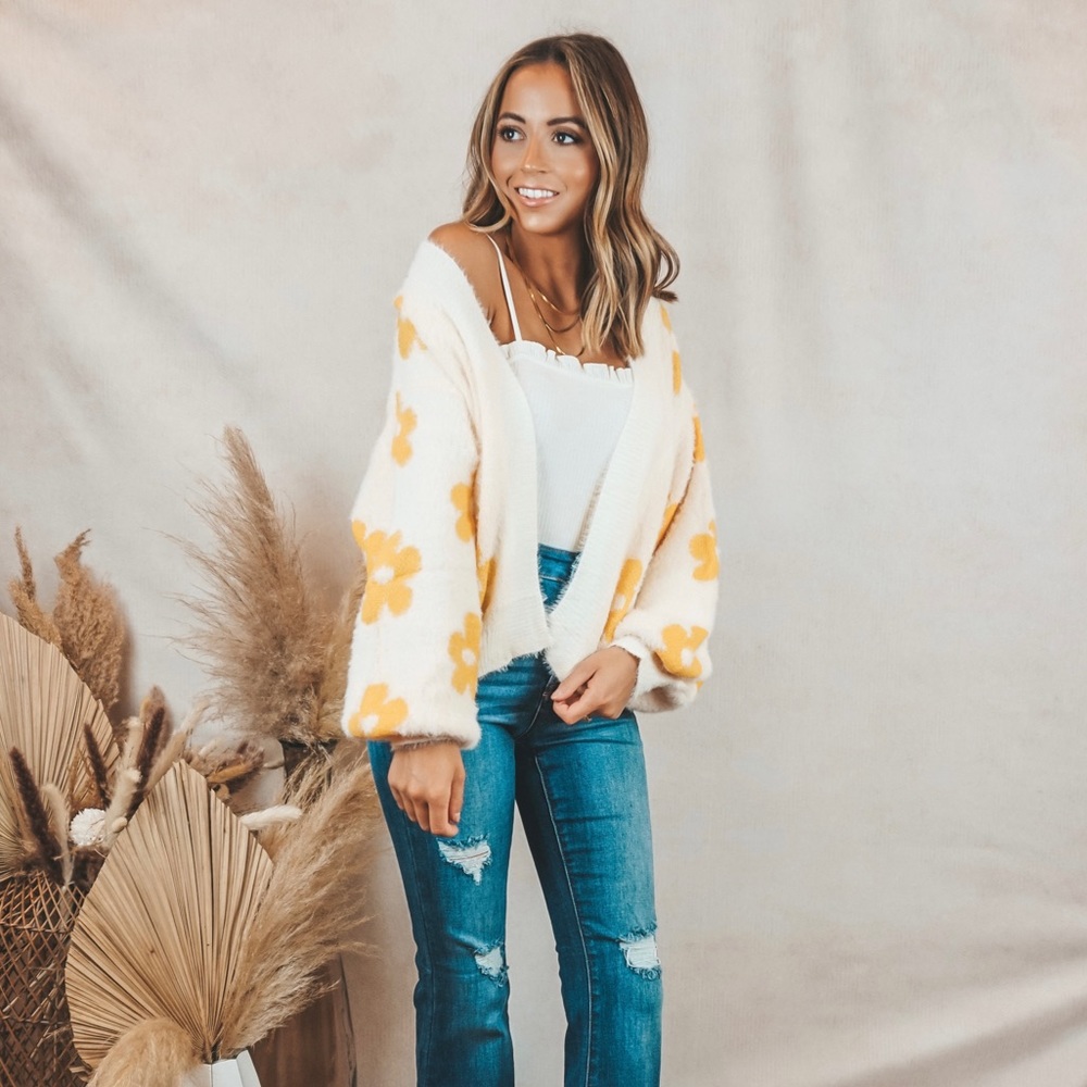 Daisy Cardigan